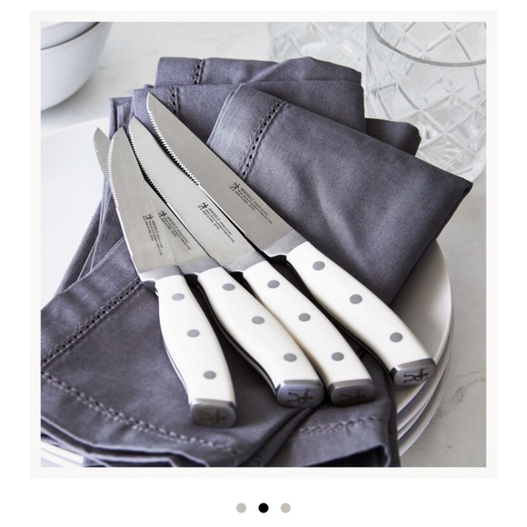 Henckels 4 piece Steak Knife Set Accent Forged - Picture 2 of 8